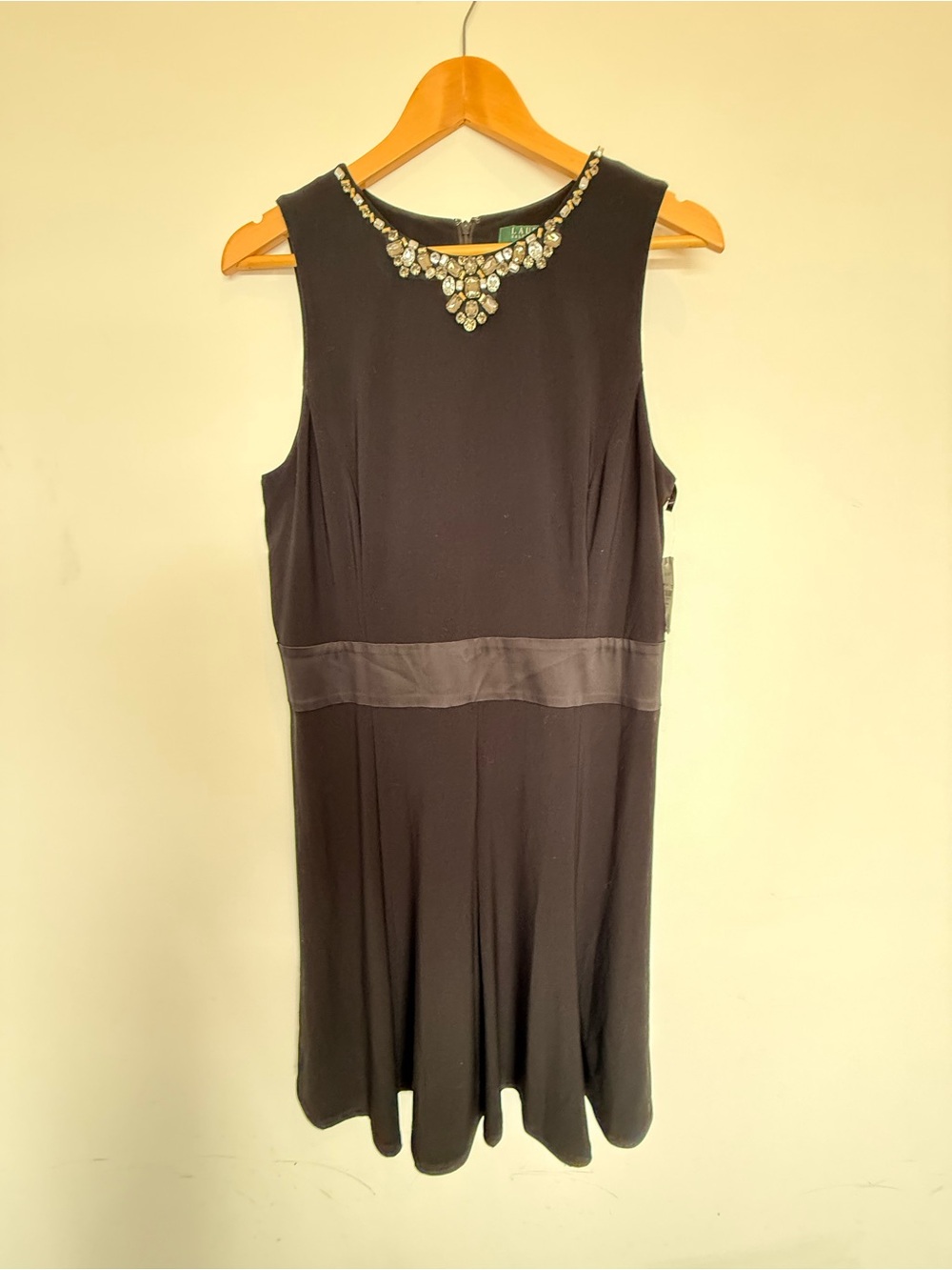 NWT Lauren Ralph Lauren Black Embellished Jeweled Neck Cocktail Dress Size 14
